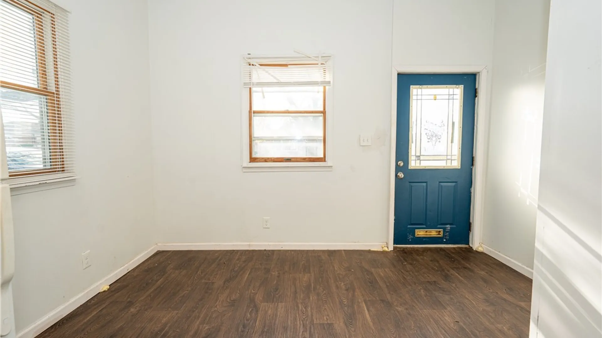 Property at 2128 Jerauld Avenue, Niagara Falls, NY 14305 8