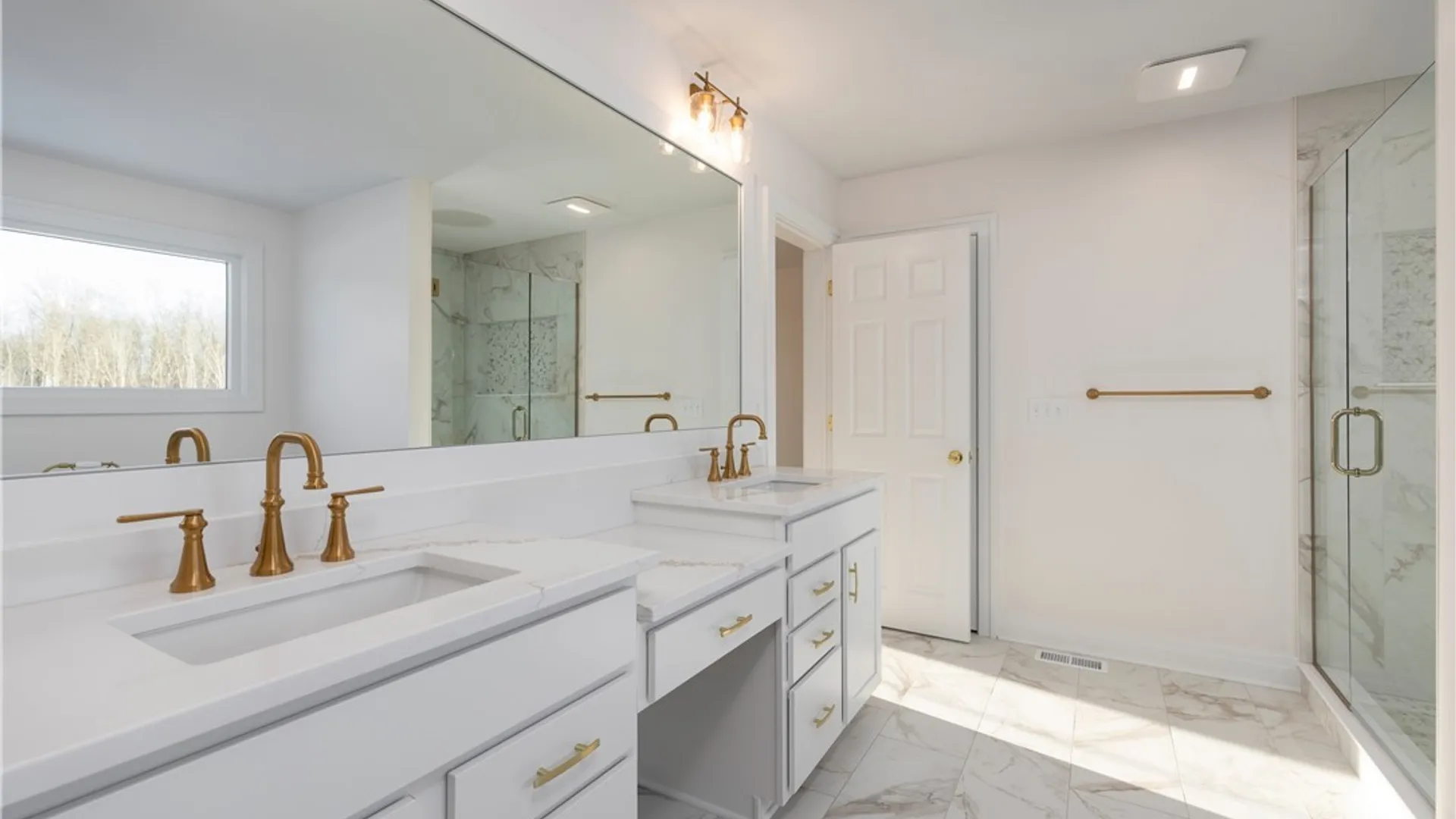 Property at 71 Woodthrush Trail, Orchard Park, NY 14127 7