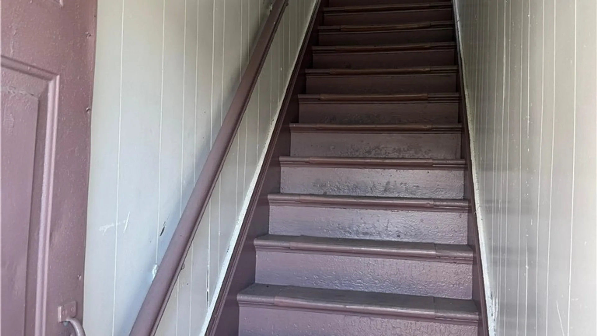 Property at 31 Earl Place, Buffalo, NY 14211 8