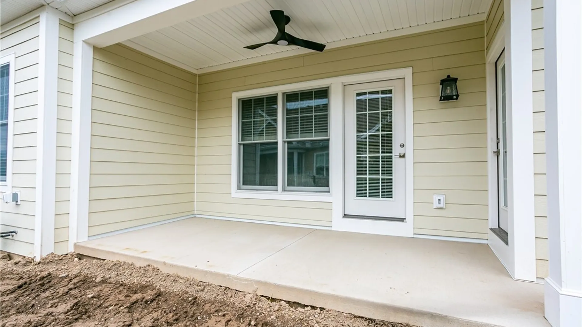 Property at 243 Bretlyn Circle, Brighton, NY 14618 11