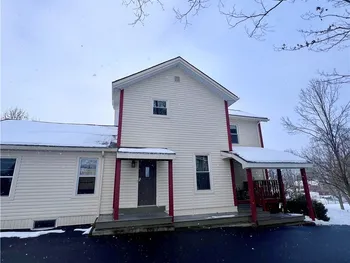Property at 1962 Middle Road, Oneida, NY 13421