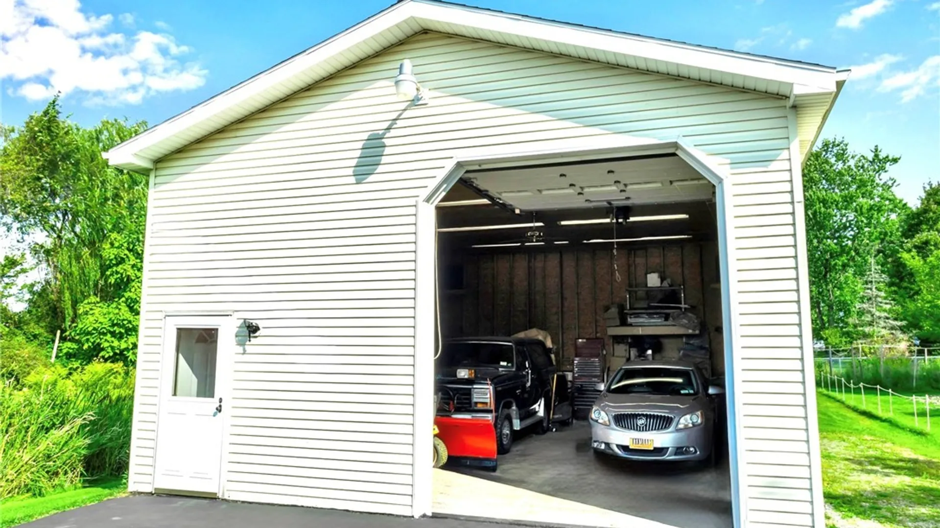 Property at 3976 Southwestern Boulevard, Orchard Park, NY 14127 38