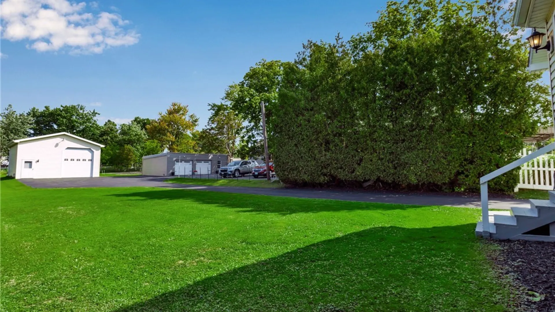 Property at 3976 Southwestern Boulevard, Orchard Park, NY 14127 42