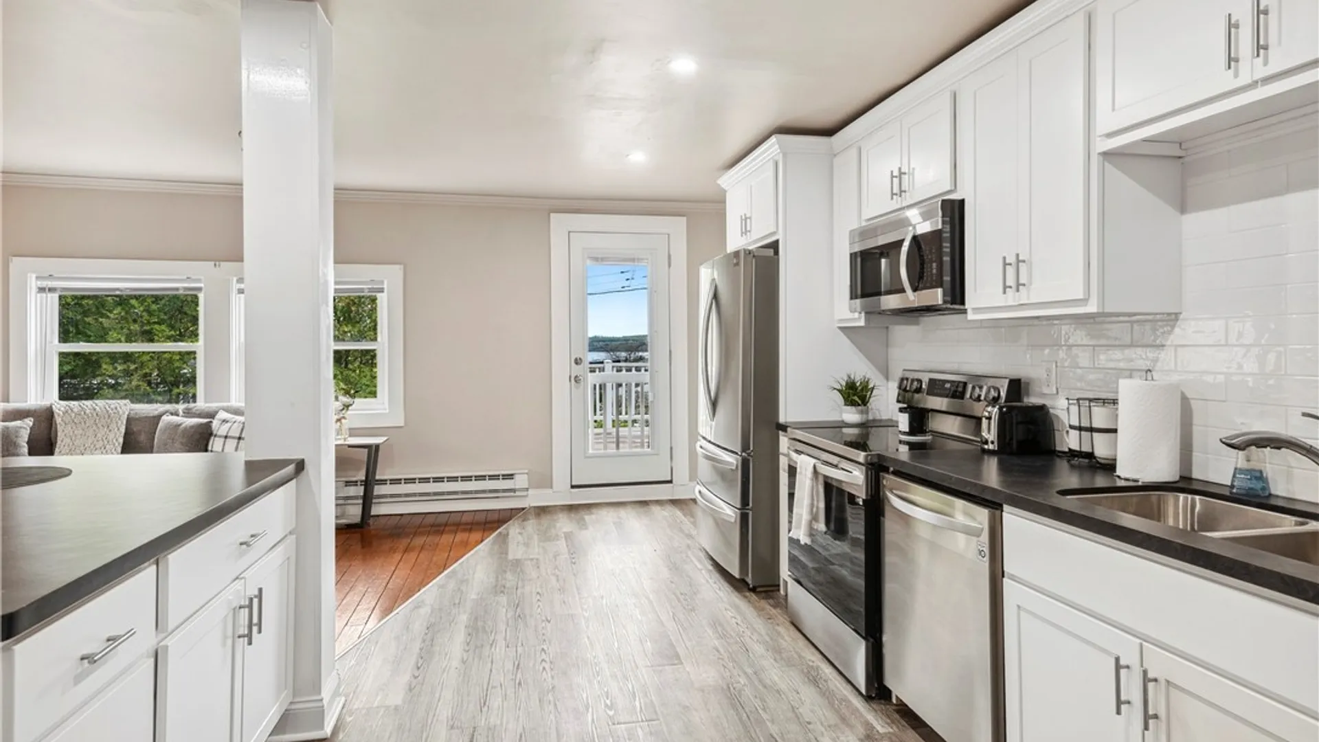 Property at 40 Lakeview Circle #2 Circle, Skaneateles, NY 13152 5