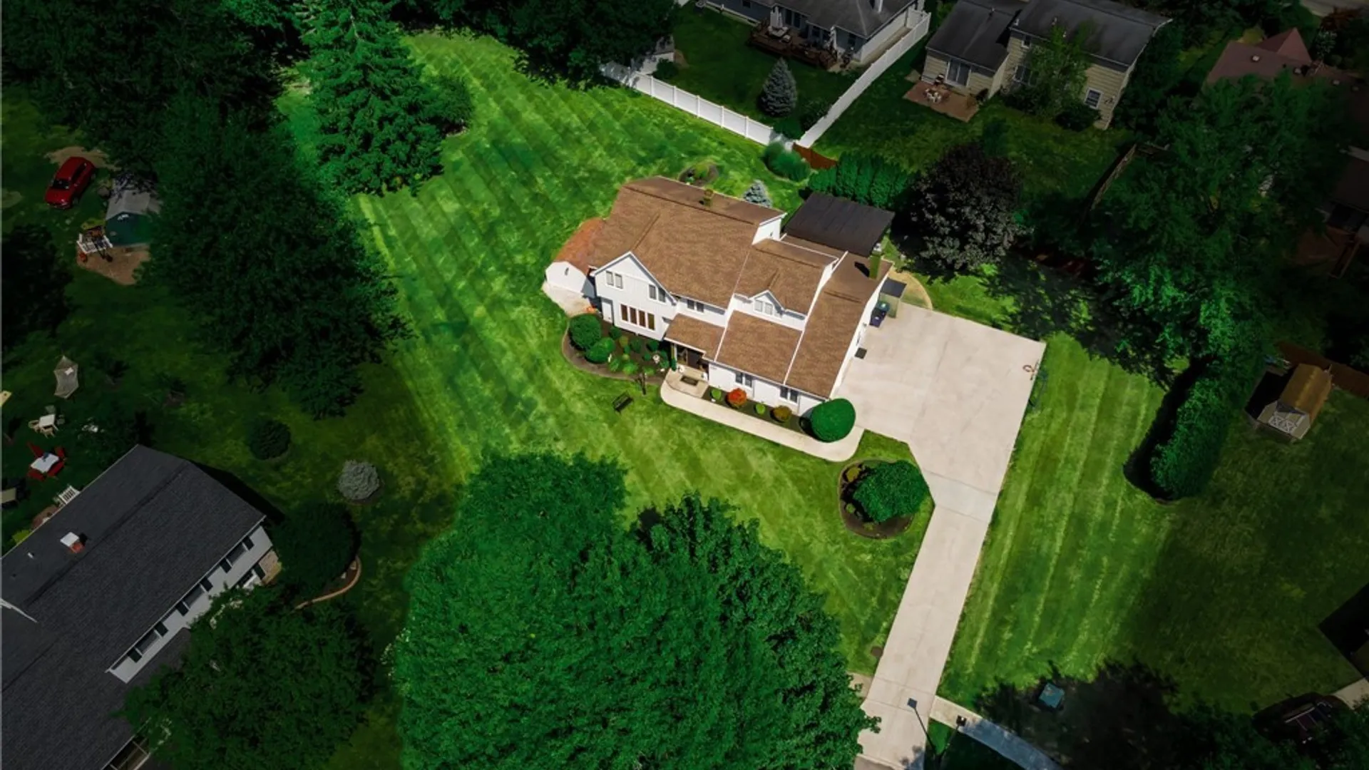 Property at 230 Schimwood Court, Amherst, NY 14068 2