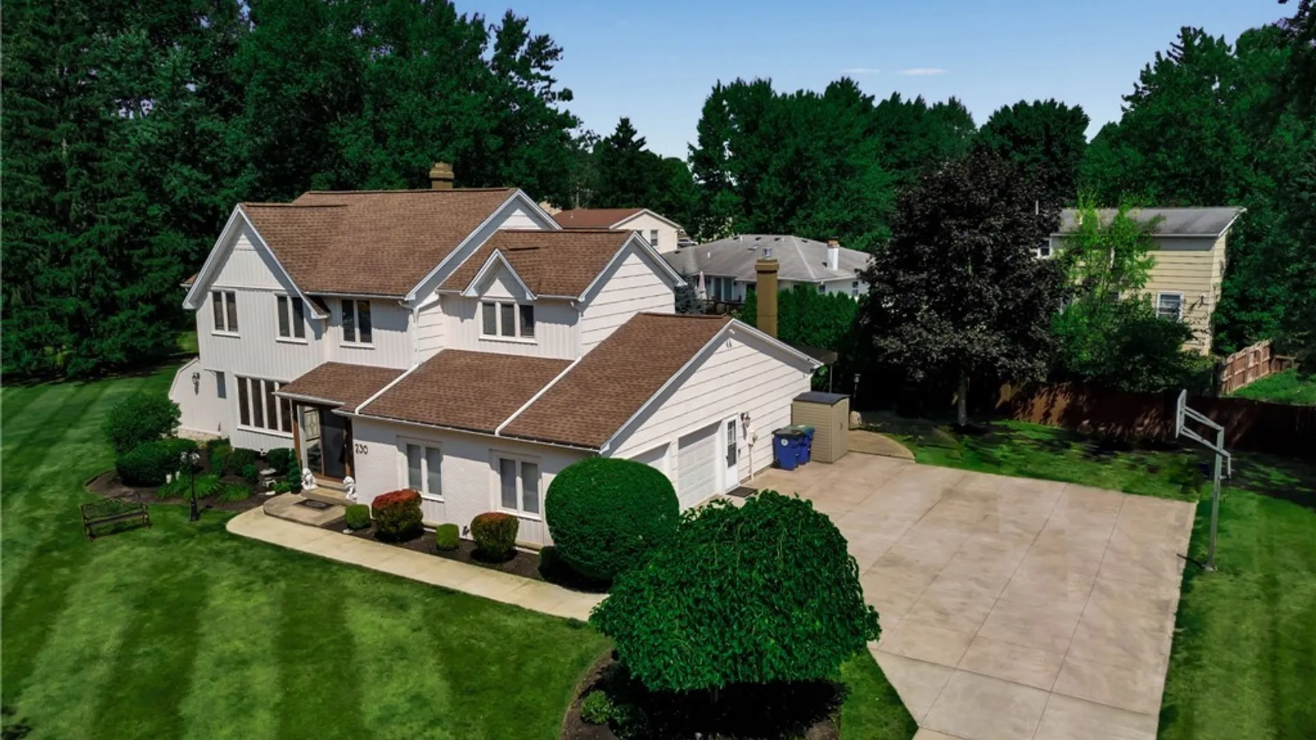 Property at 230 Schimwood Court, Amherst, NY 14068 3