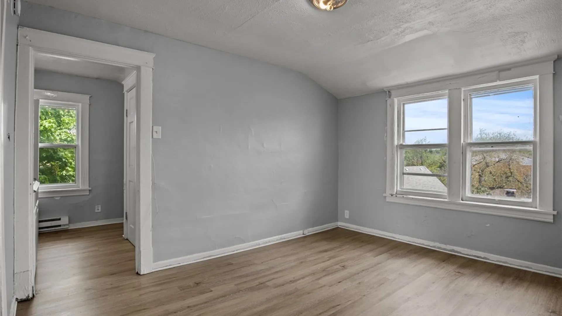 Property at 1810 Niagara Street, Niagara Falls, NY 14303 10