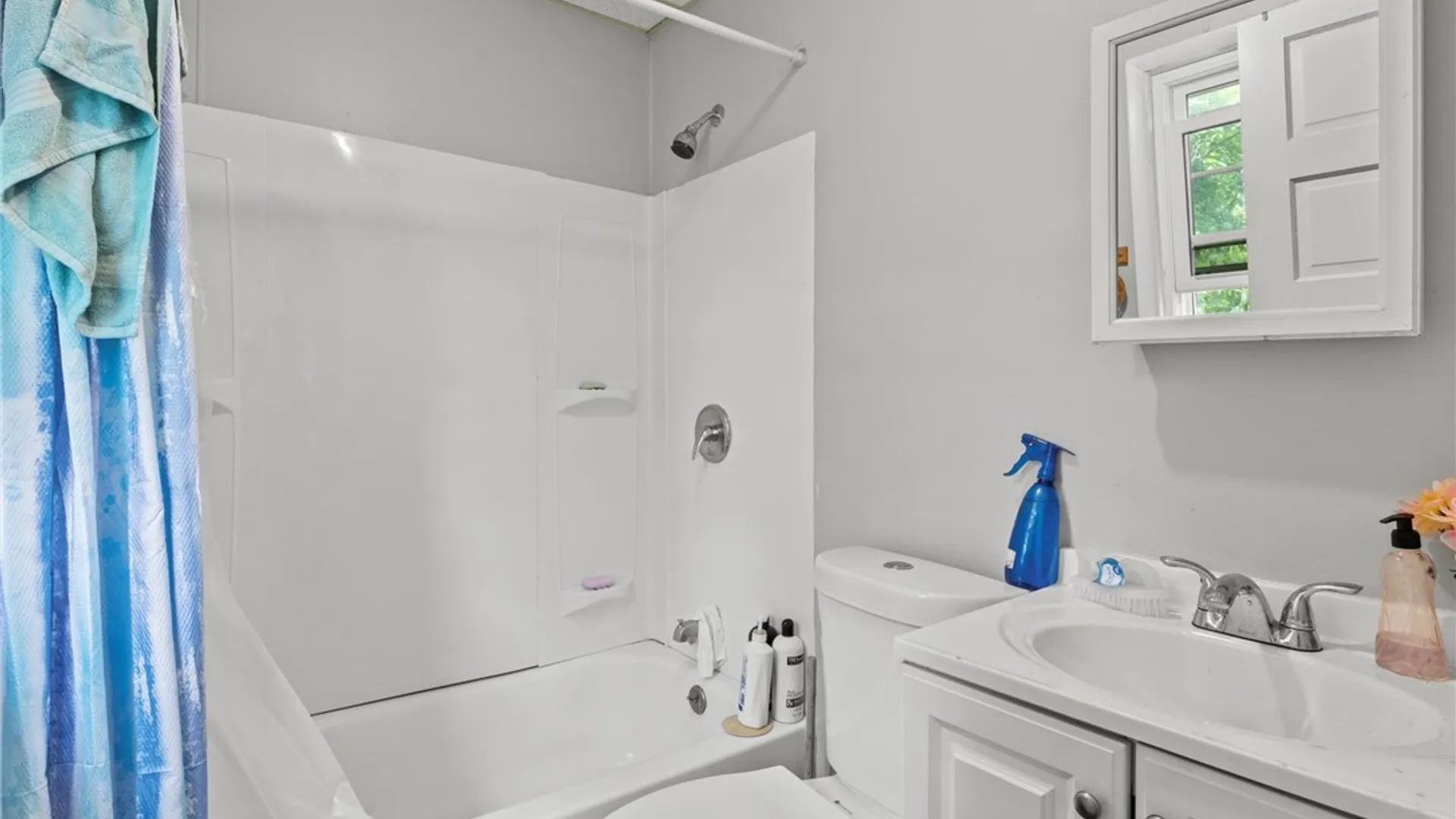 Property at 1810 Niagara Street, Niagara Falls, NY 14303 15