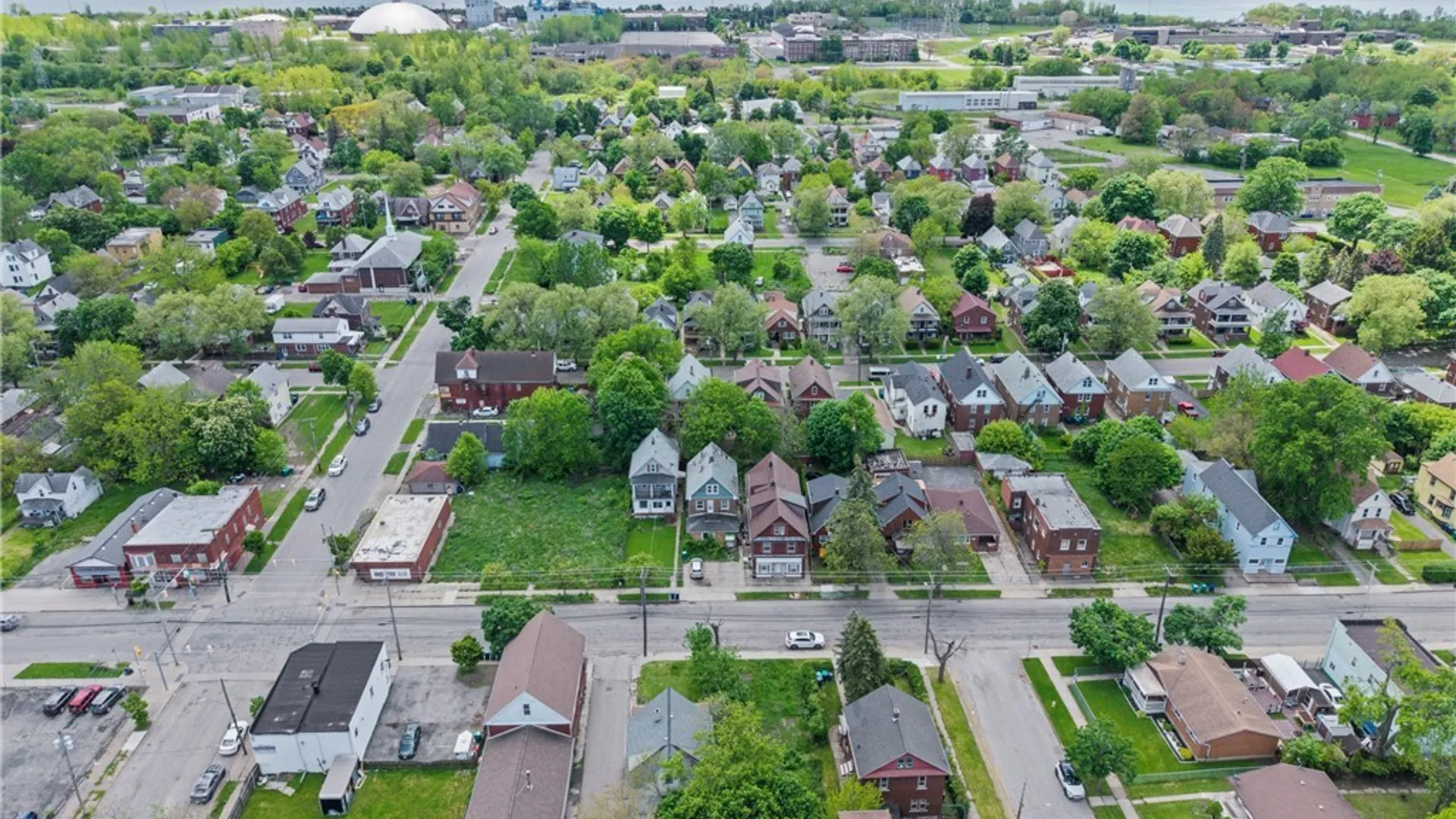 Property at 1810 Niagara Street, Niagara Falls, NY 14303 41