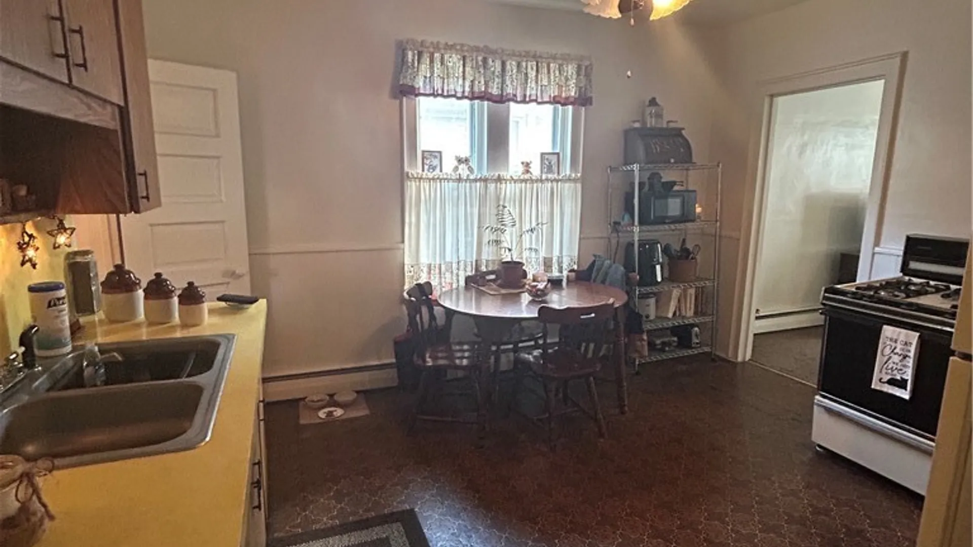 Property at 31 Ideal Street, Buffalo, NY 14206 3