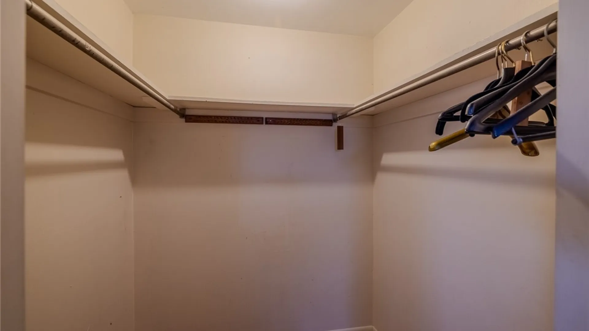 Property at 306 Wedgewood Terrace, DeWitt, NY 13214 20