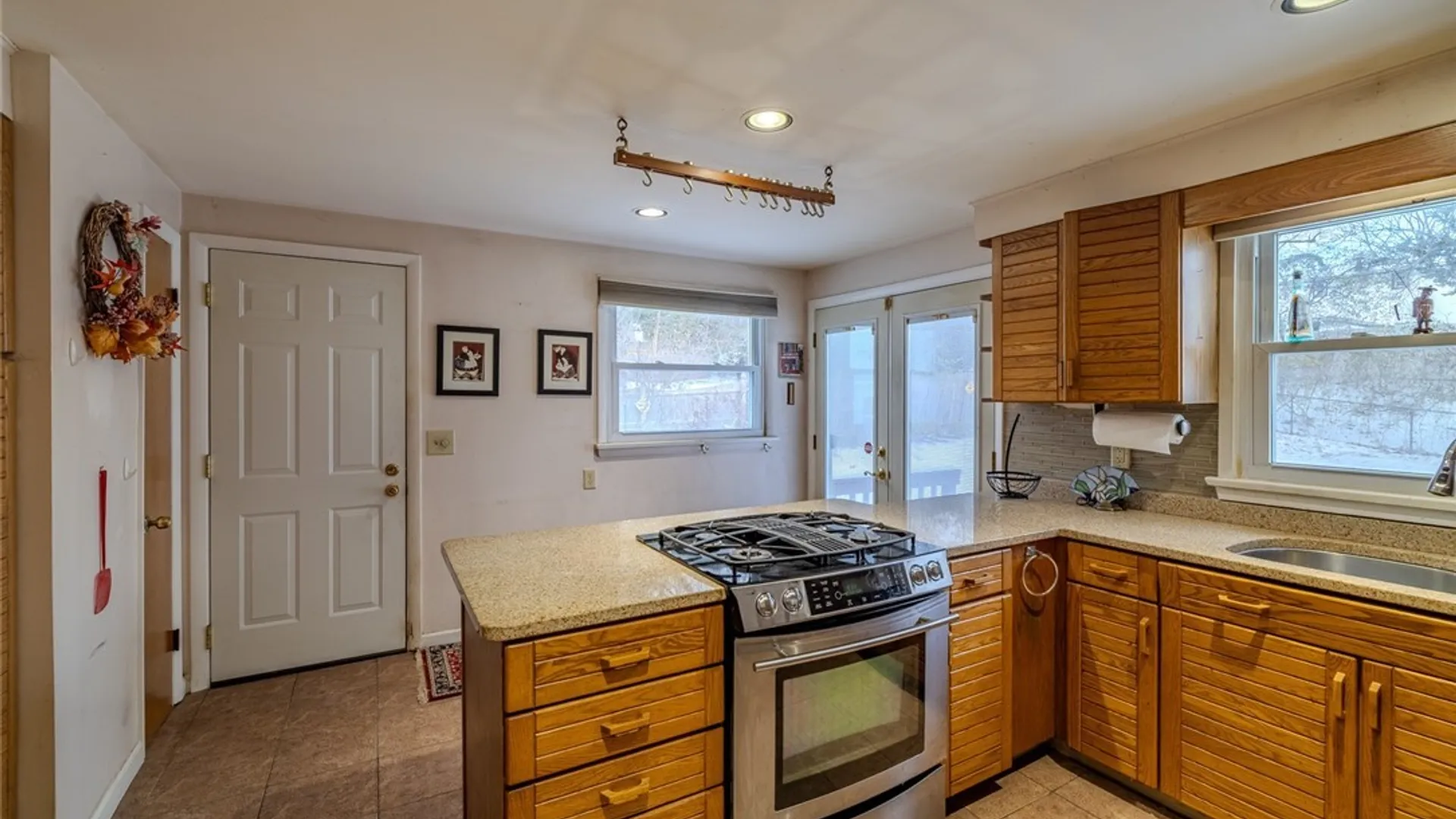 Property at 306 Wedgewood Terrace, DeWitt, NY 13214 9