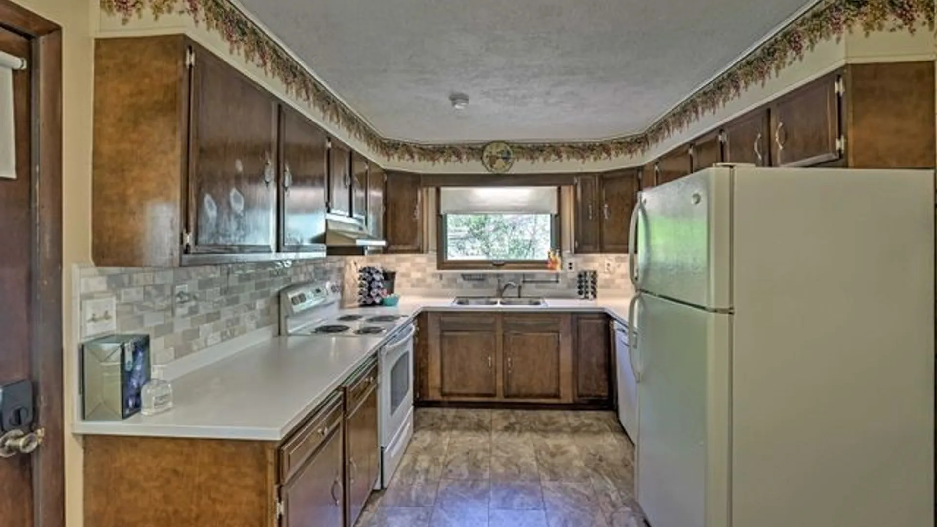 Property at 1477 County Road 132, Romulus, NY 14521 13