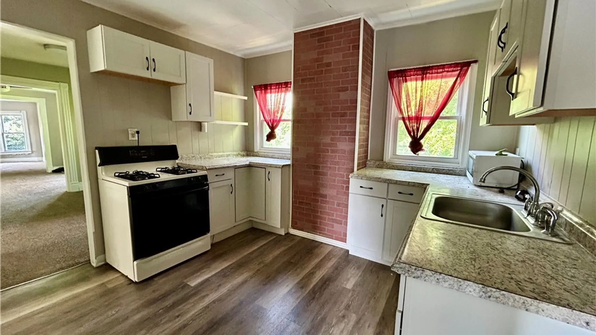 Property at 499 West Avenue, Buffalo, NY 14213 10