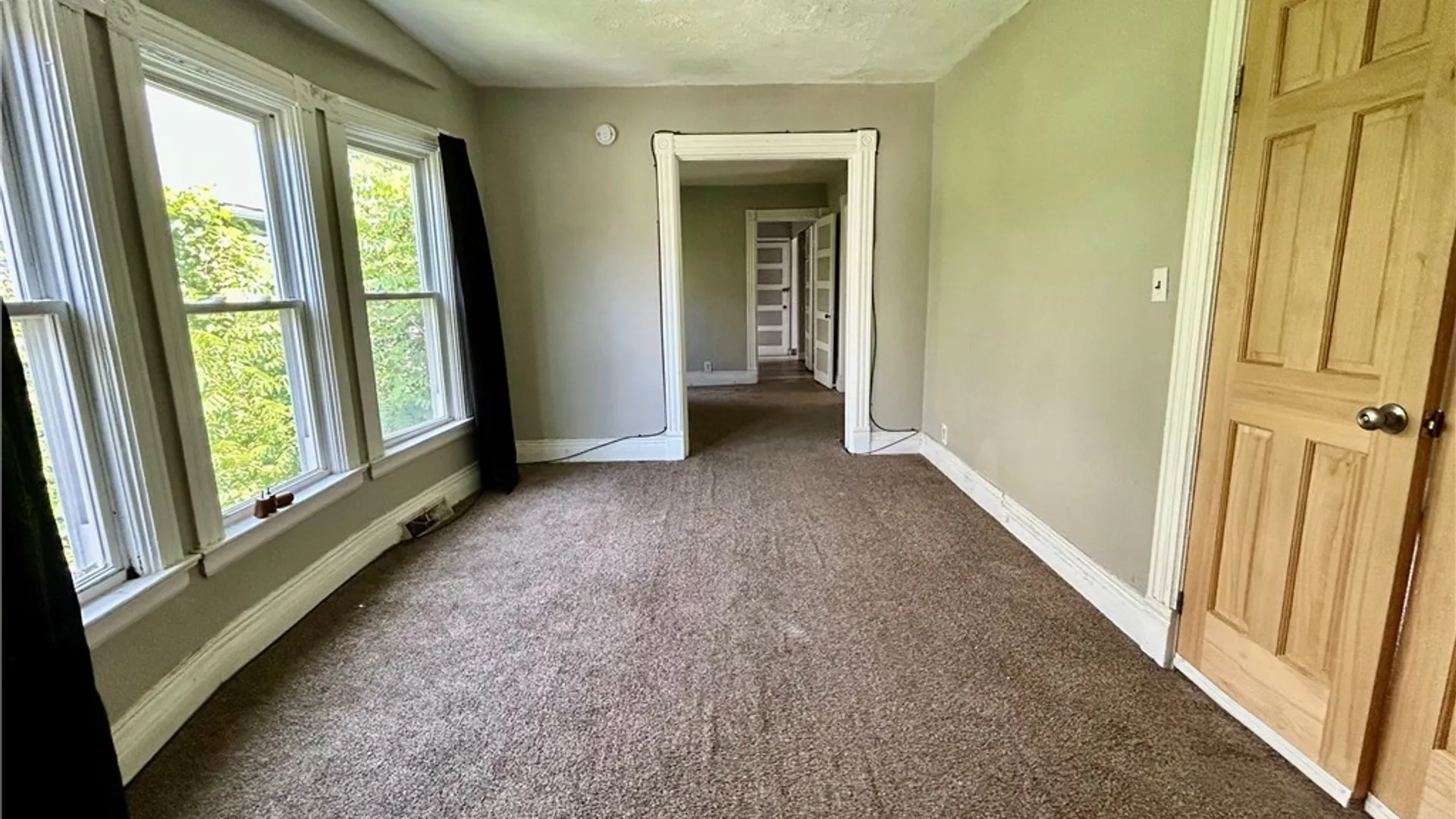 Property at 499 West Avenue, Buffalo, NY 14213 4