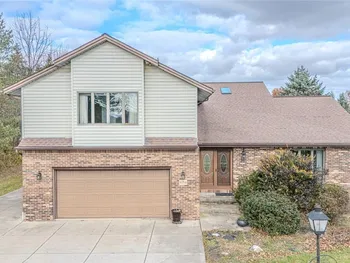 Property at 6784 Bear Ridge Road, Pendleton, NY 14094