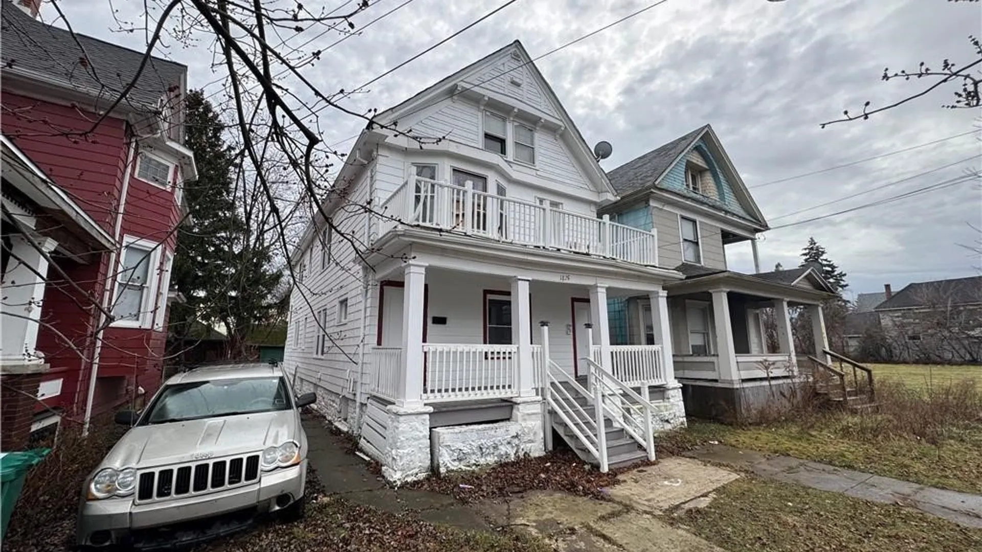 Property at 1825 Pierce Avenue, Niagara Falls, NY 14301 2