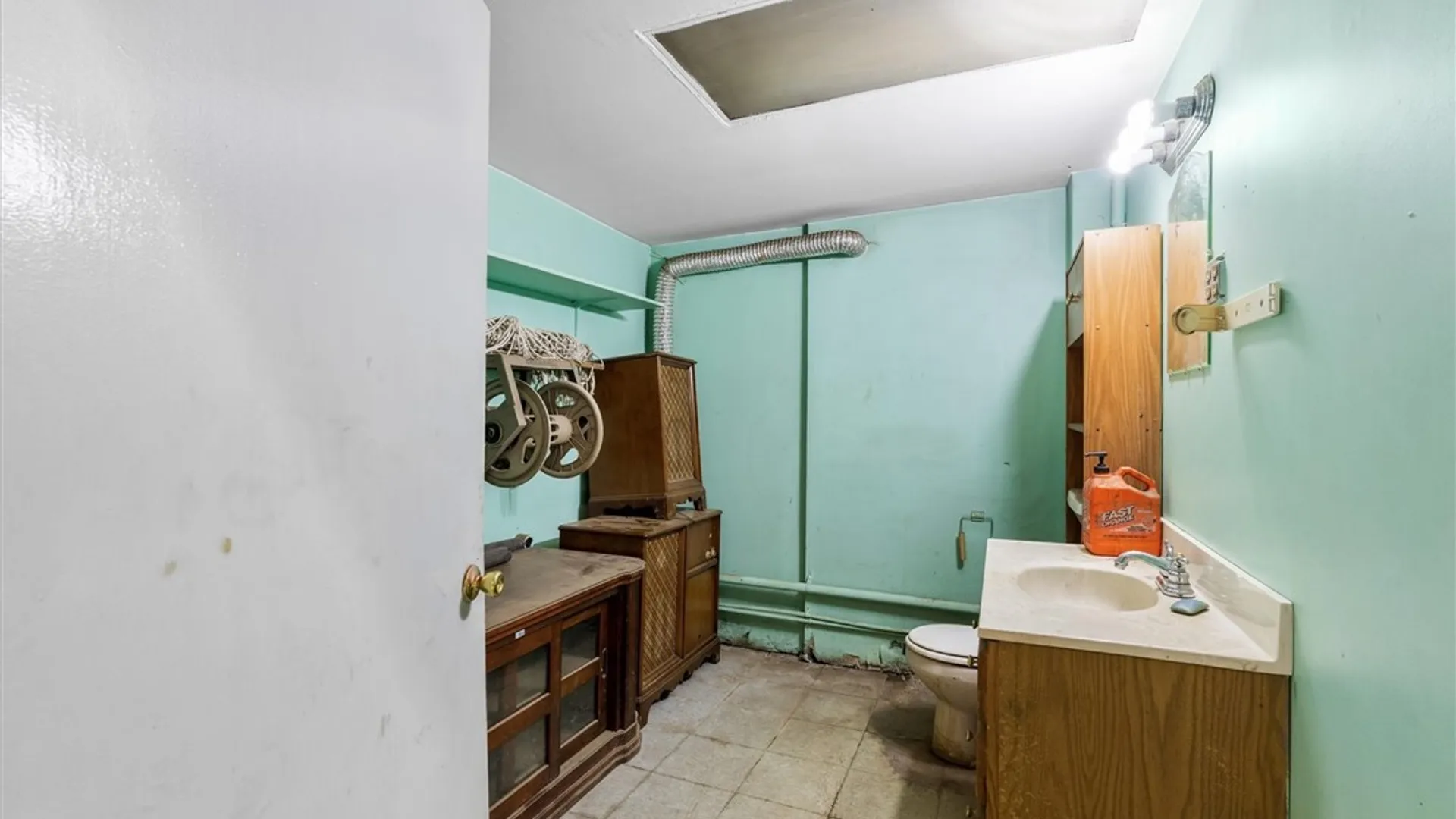 Property at 4101 Elmcrest Road, Clay, NY 13090 32