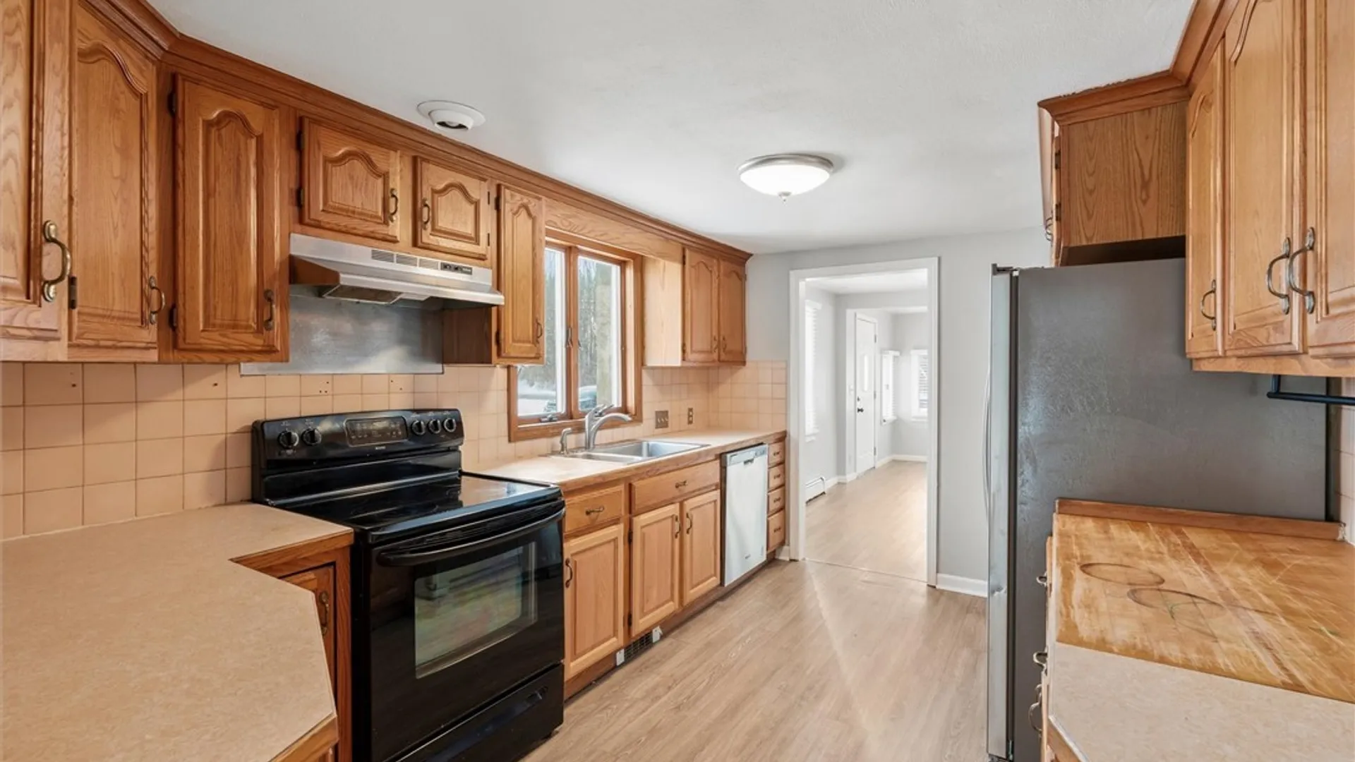 Property at 4101 Elmcrest Road, Clay, NY 13090 8
