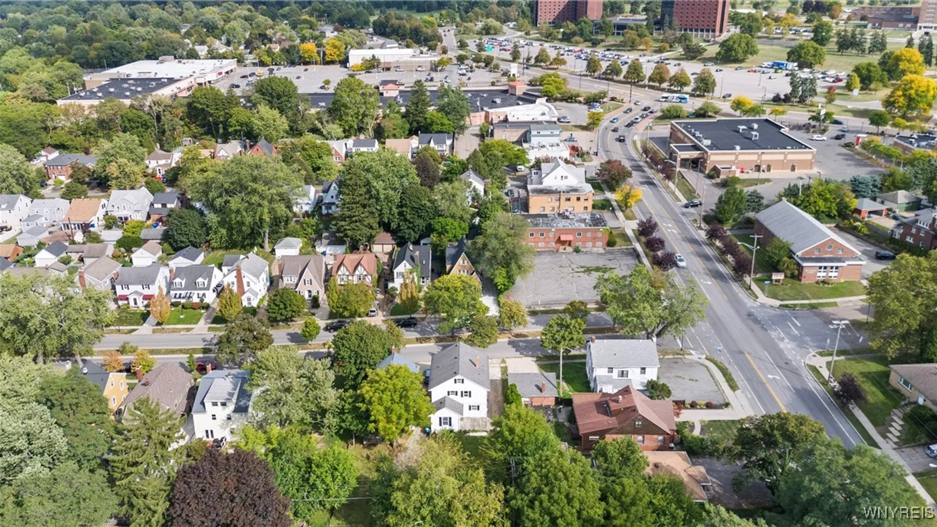 Property at 80 Capen Boulevard, Amherst, NY 14226 35