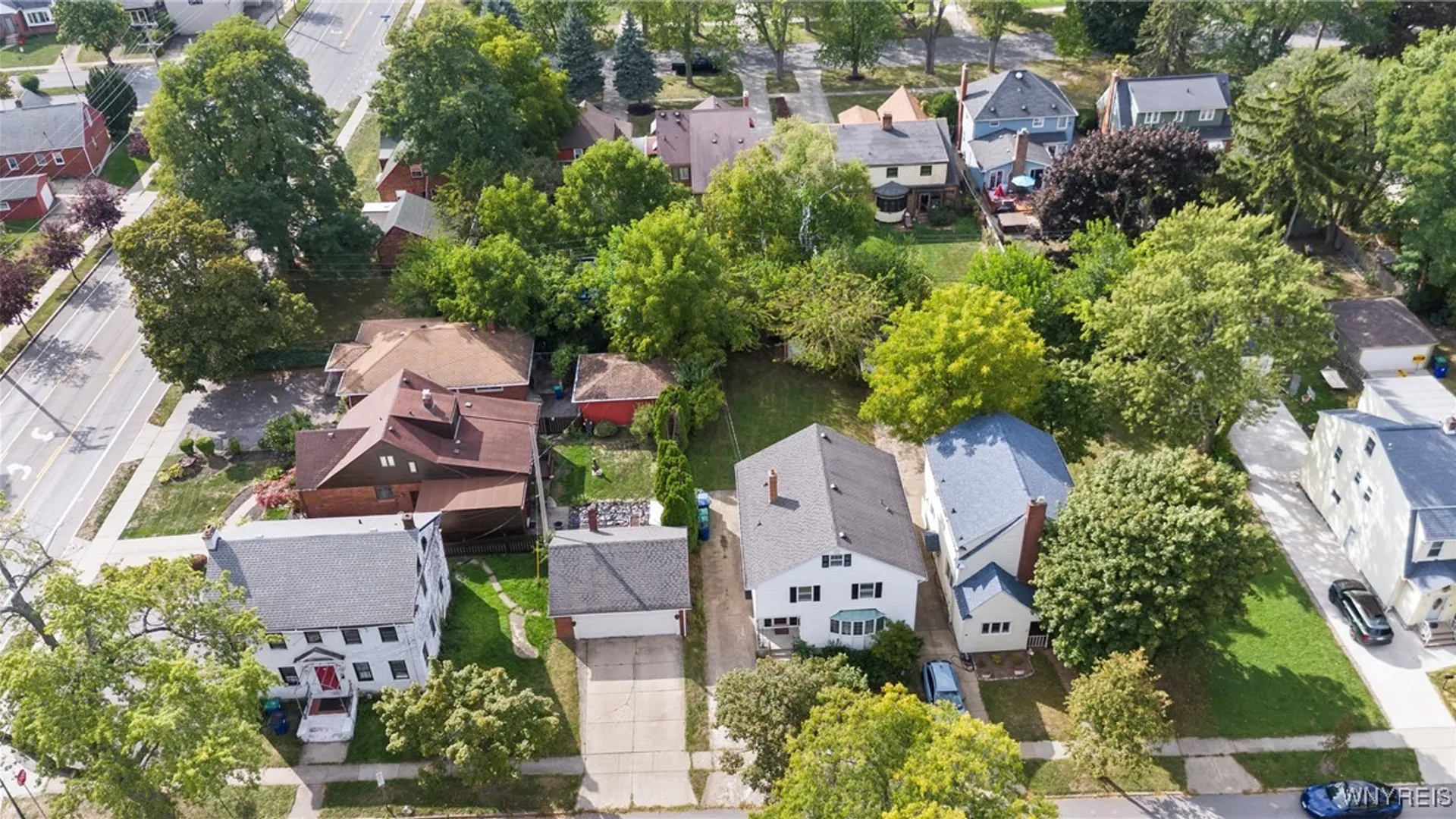 Property at 80 Capen Boulevard, Amherst, NY 14226 39