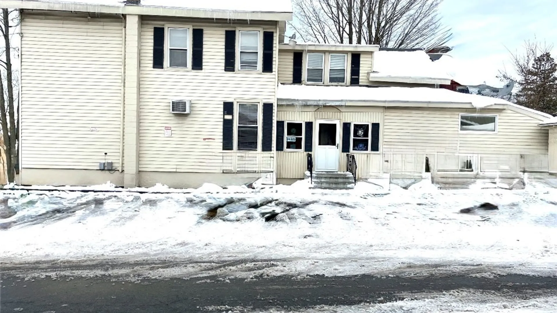 Property at 420 Dominick Street, Rome, NY 13440 2