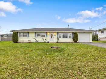 Property at 7872 Beaver Lane, Cicero, NY 13030