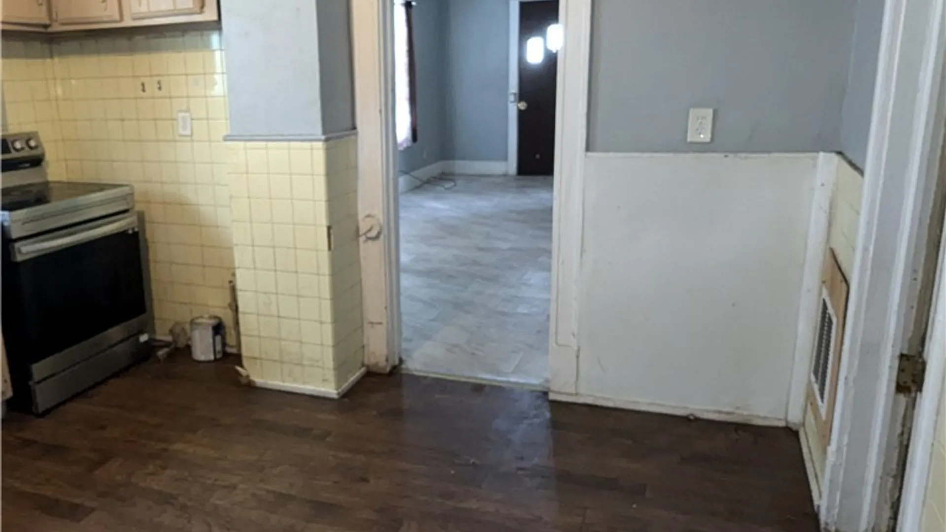 Property at 1706 Niagara Street, Niagara Falls, NY 14303 7