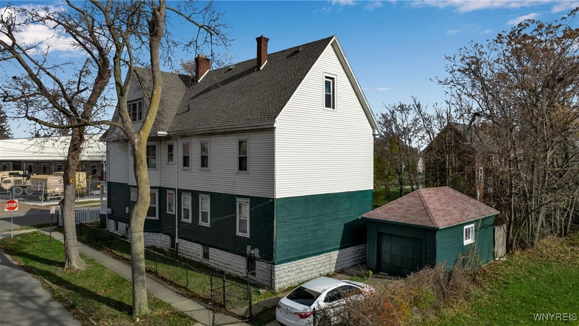 Property at 301 North Street, Buffalo, NY 14204 8