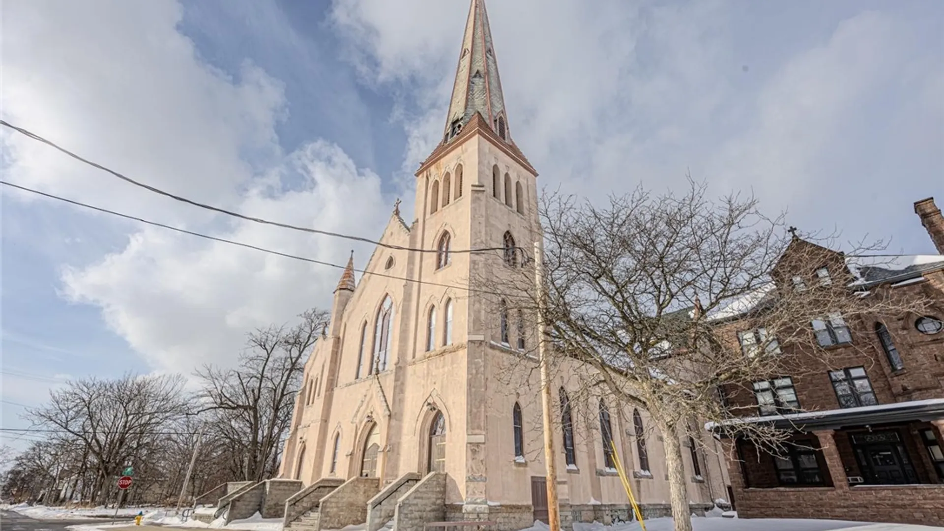 Property at 1112 South Avenue, Niagara Falls, NY 14305 4