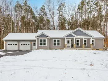 Property at 796 Curran Road, Manchester, NY 14548