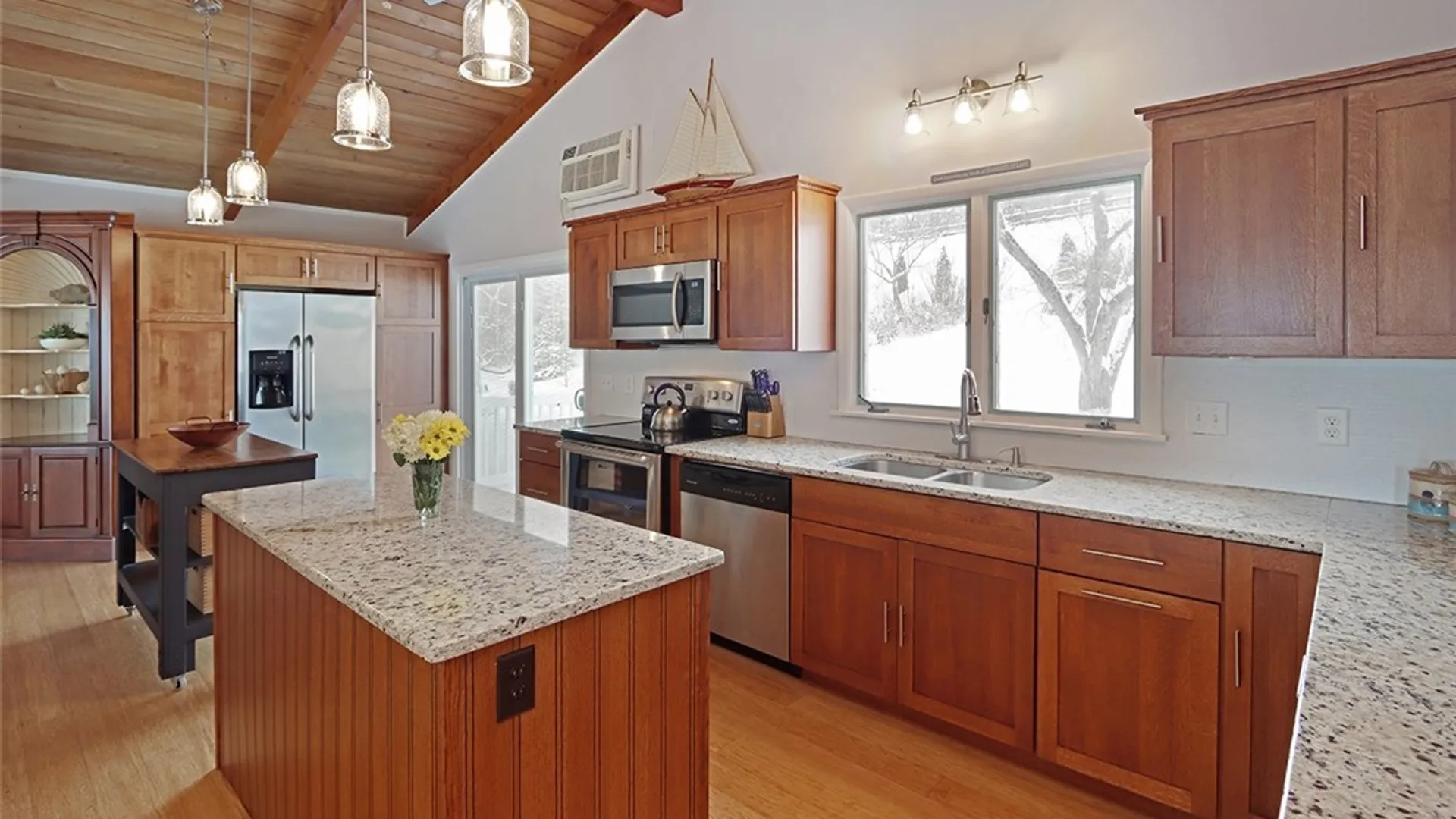 Property at 2125 Terrace Lane, Skaneateles, NY 13152 19