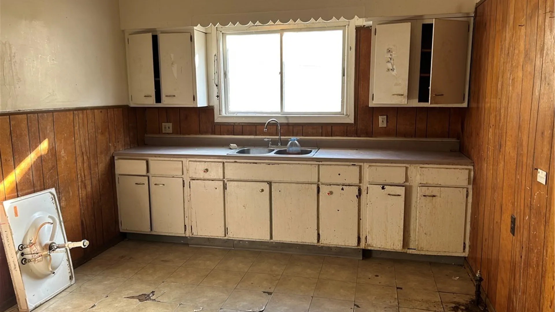 Property at 479 Abbott Road, Buffalo, NY 14220 6