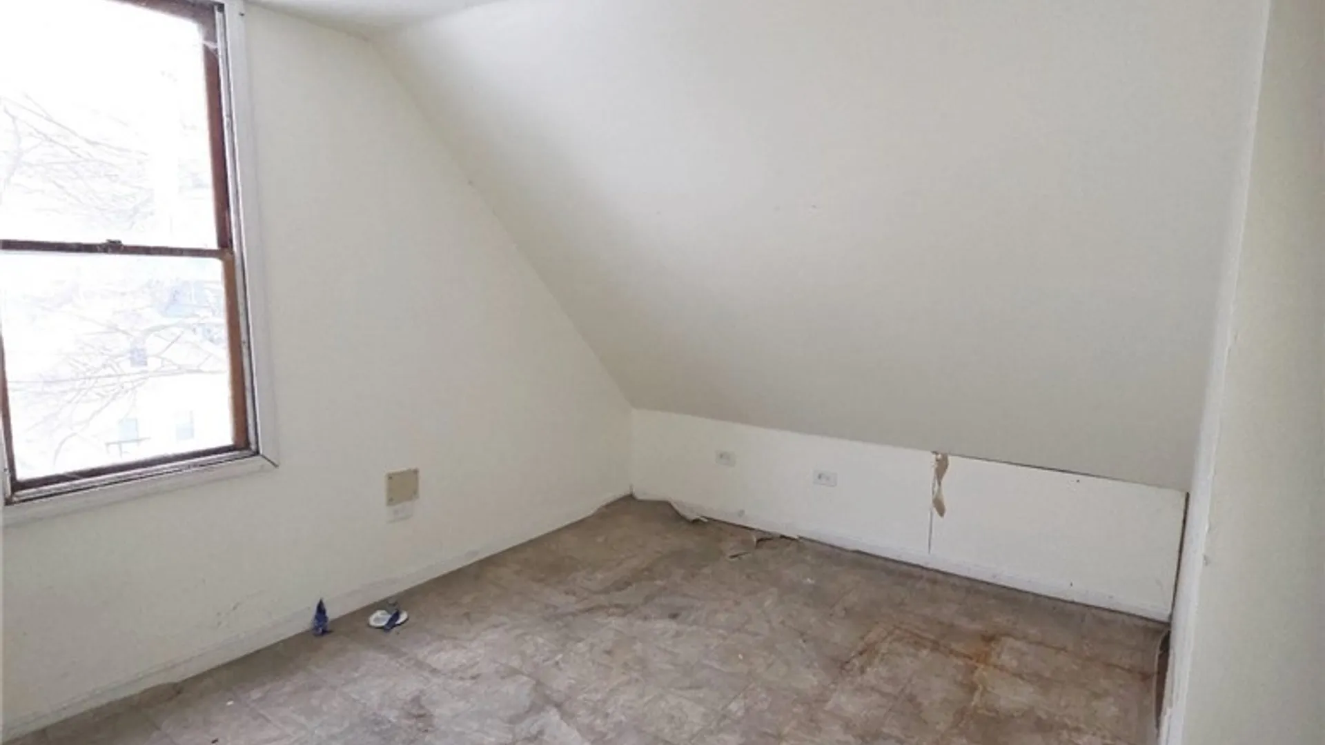 Property at 171 Landon Street, Buffalo, NY 14208 8