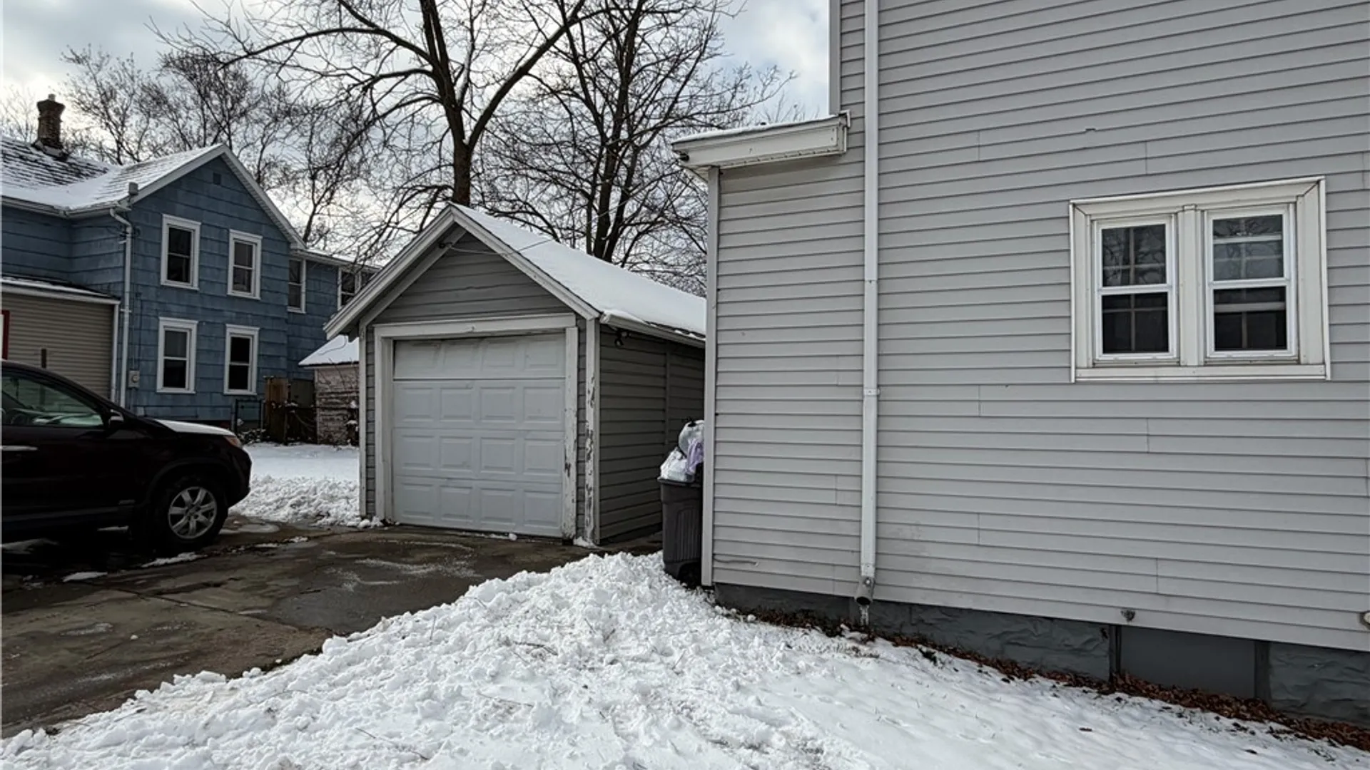 Property at 103 7th Street, Dunkirk, NY 14048 3