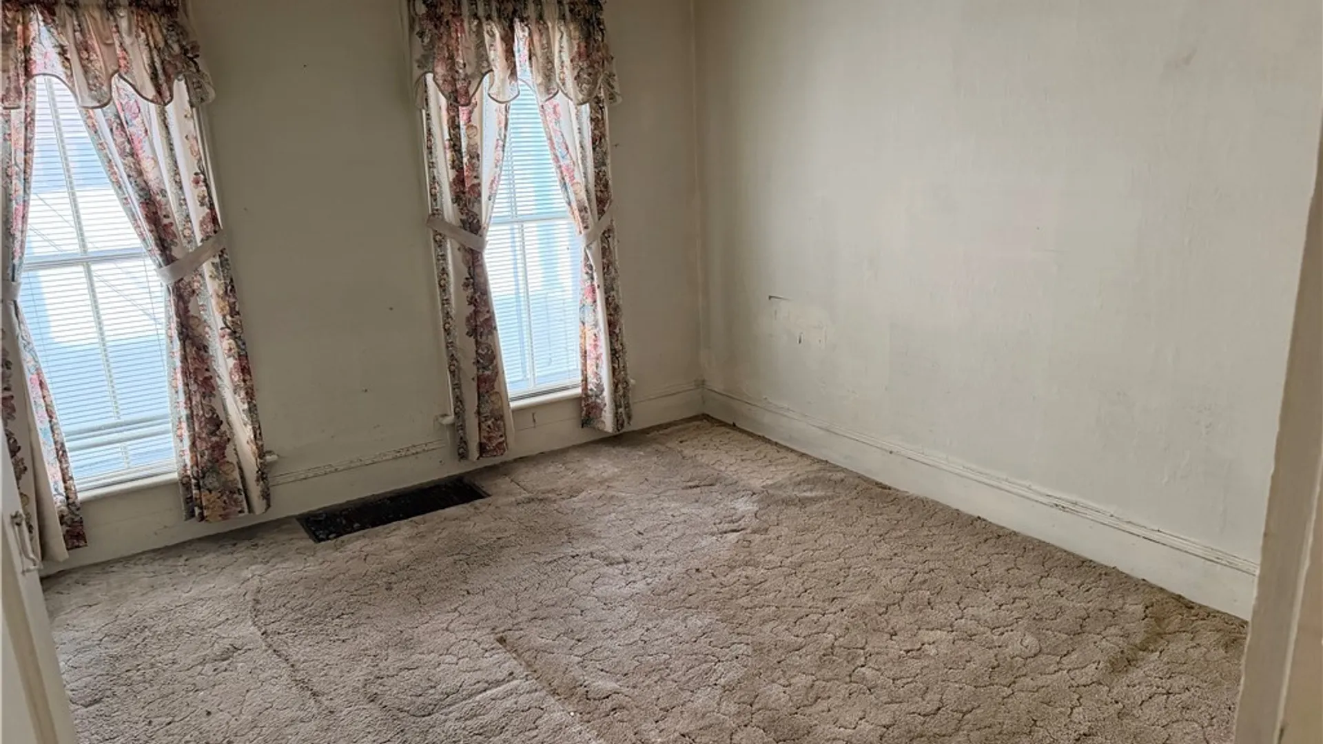 Property at 418 Roberts Street, Rome, NY 13440 16