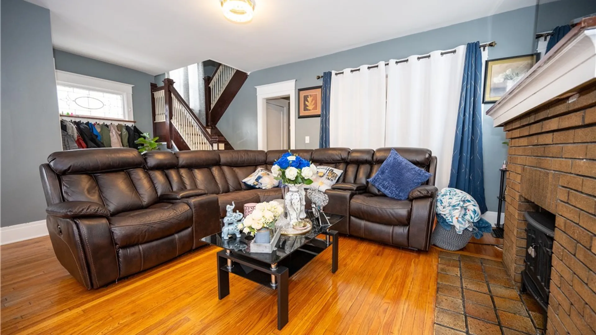 Property at 92 Laird Avenue, Buffalo, NY 14207 14