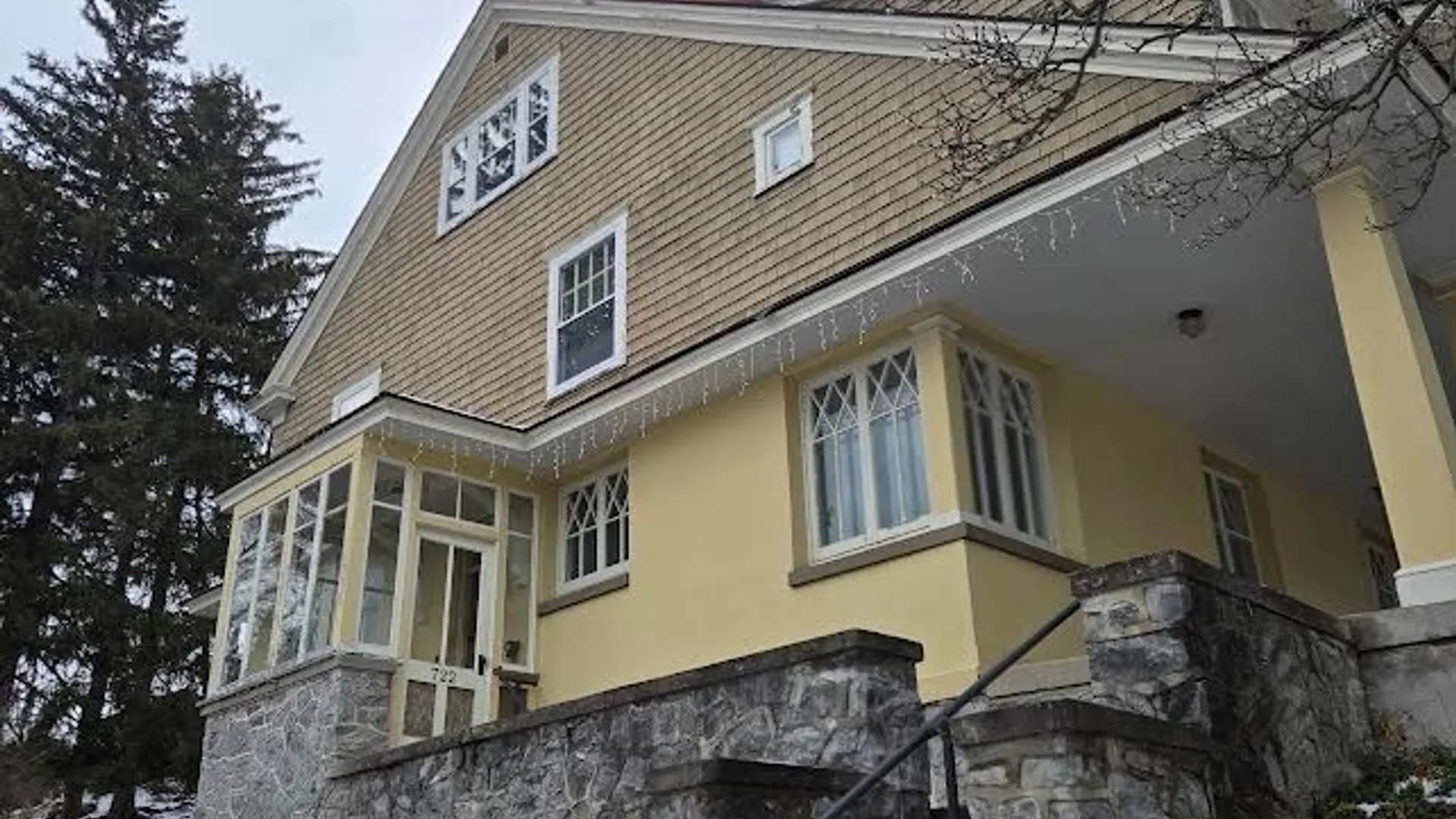 Property at 722 Ackerman Avenue, Syracuse, NY 13210 2