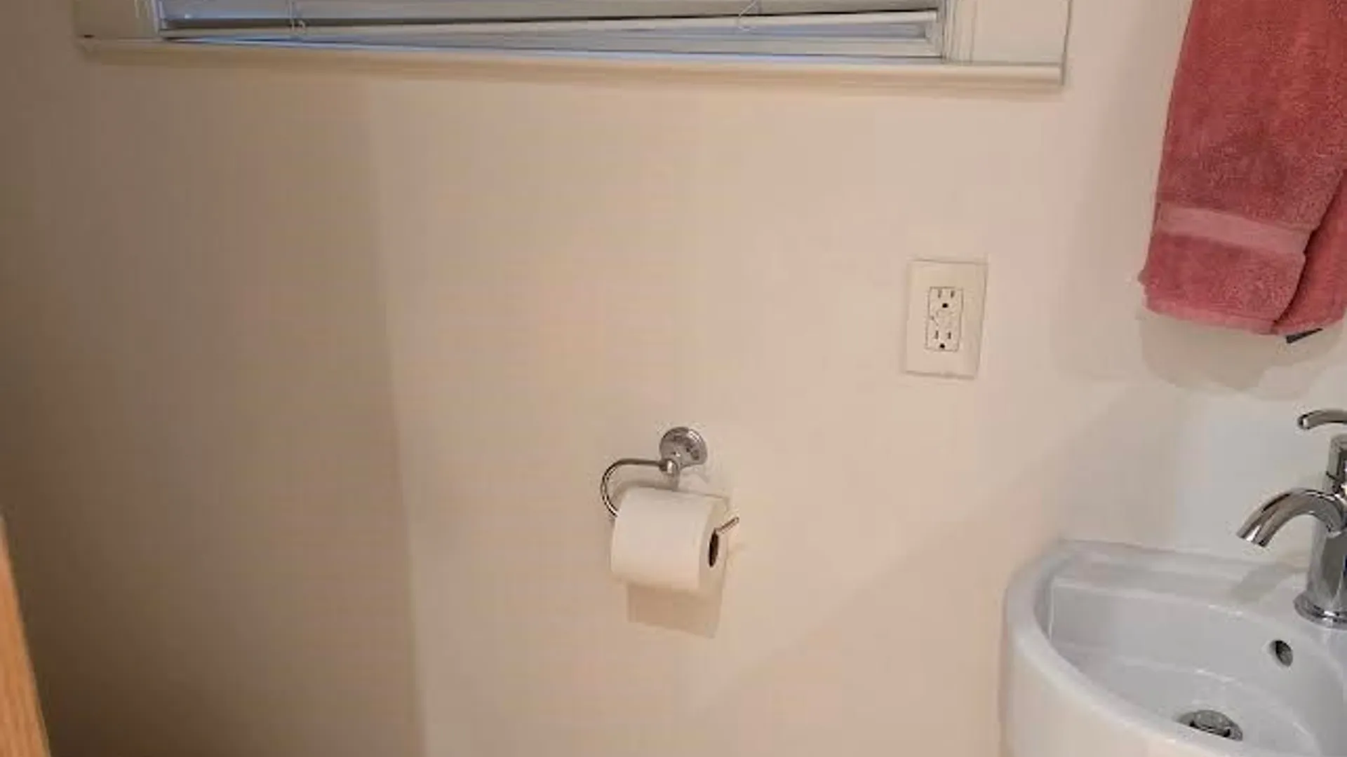 Property at 722 Ackerman Avenue, Syracuse, NY 13210 34