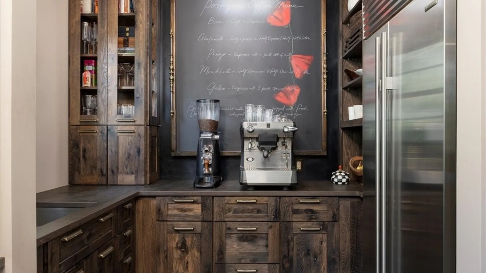 Property at 21 Creekview Ct, Aurora, NY 14052 11