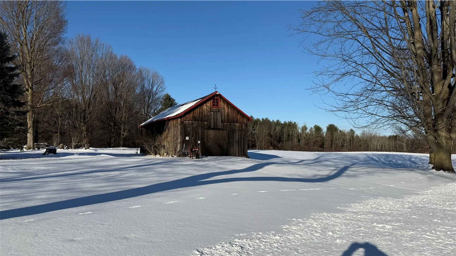 Property at 6242 Knowlesville Road, Alabama, NY 14125 2