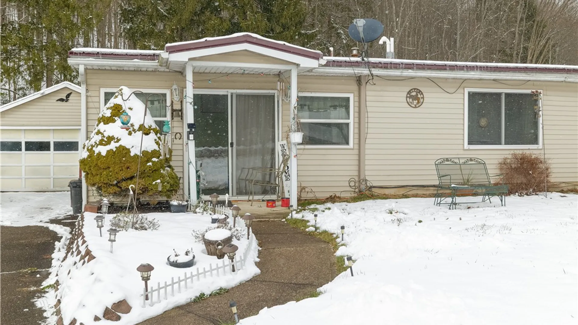 Property at 4587 State Route 414, Hornby, NY 14812 3
