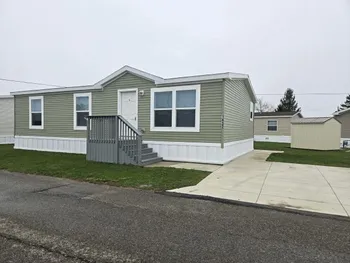 Property at 1432 Center Dr, Alden, NY 14004