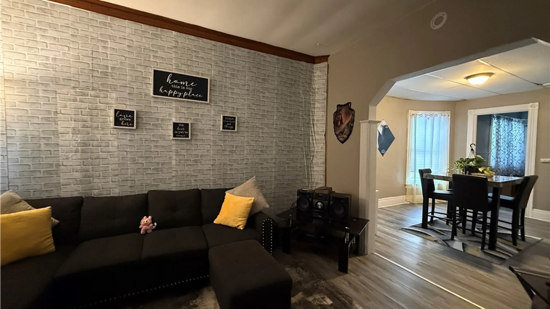 Property at 268 Sumner Place, Buffalo, NY 14211 17