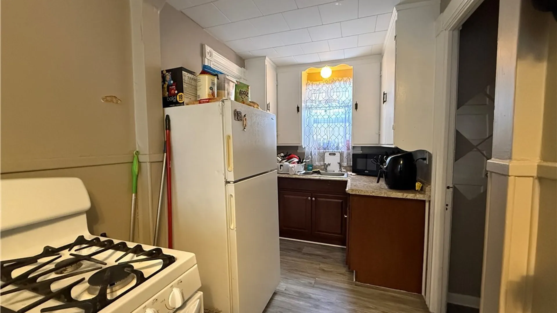 Property at 268 Sumner Place, Buffalo, NY 14211 22