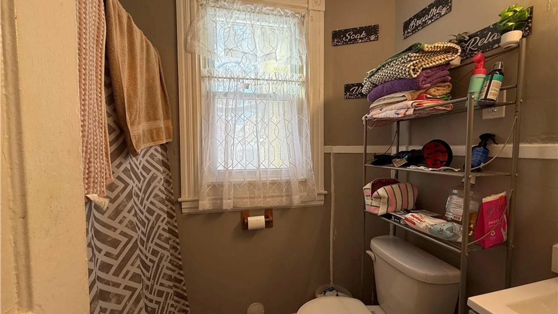 Property at 268 Sumner Place, Buffalo, NY 14211 23