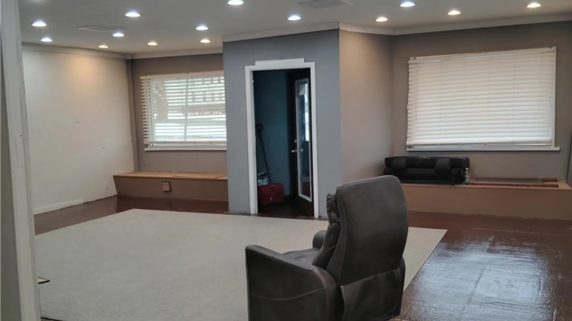 Property at 1799 Park Avenue, Buffalo, NY 14220 12