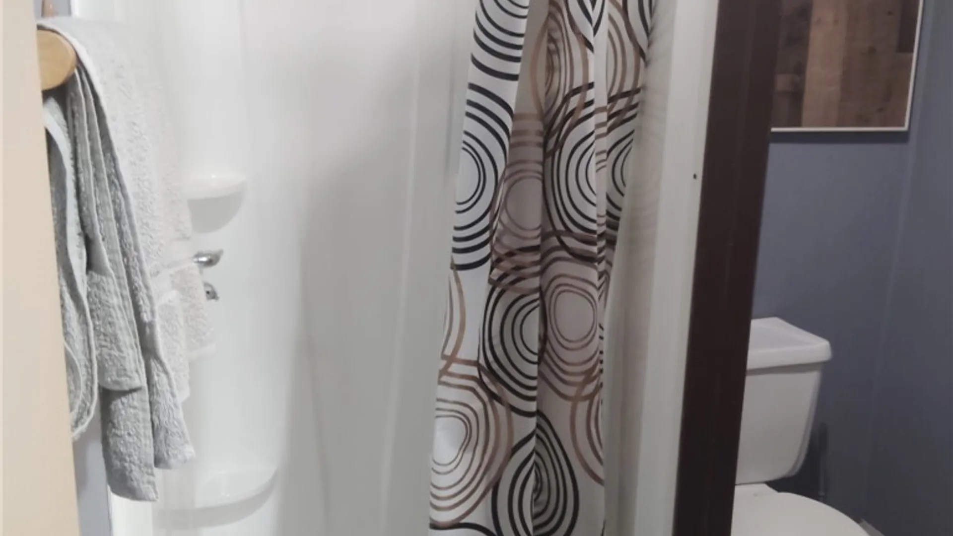 Property at 1799 Park Avenue, Buffalo, NY 14220 20