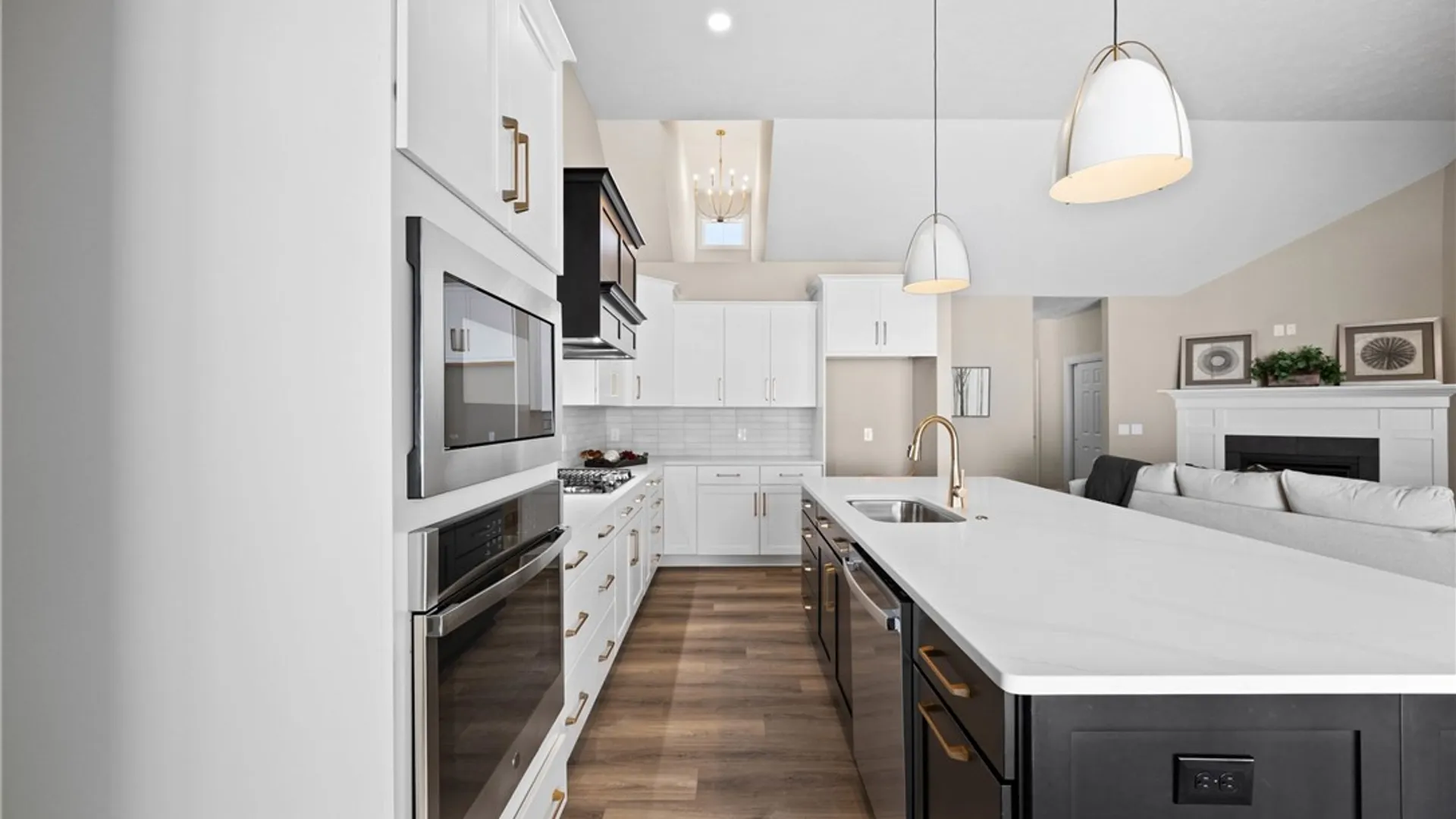 Property at 18 Eagle Hollow, Perinton, NY 14526 15