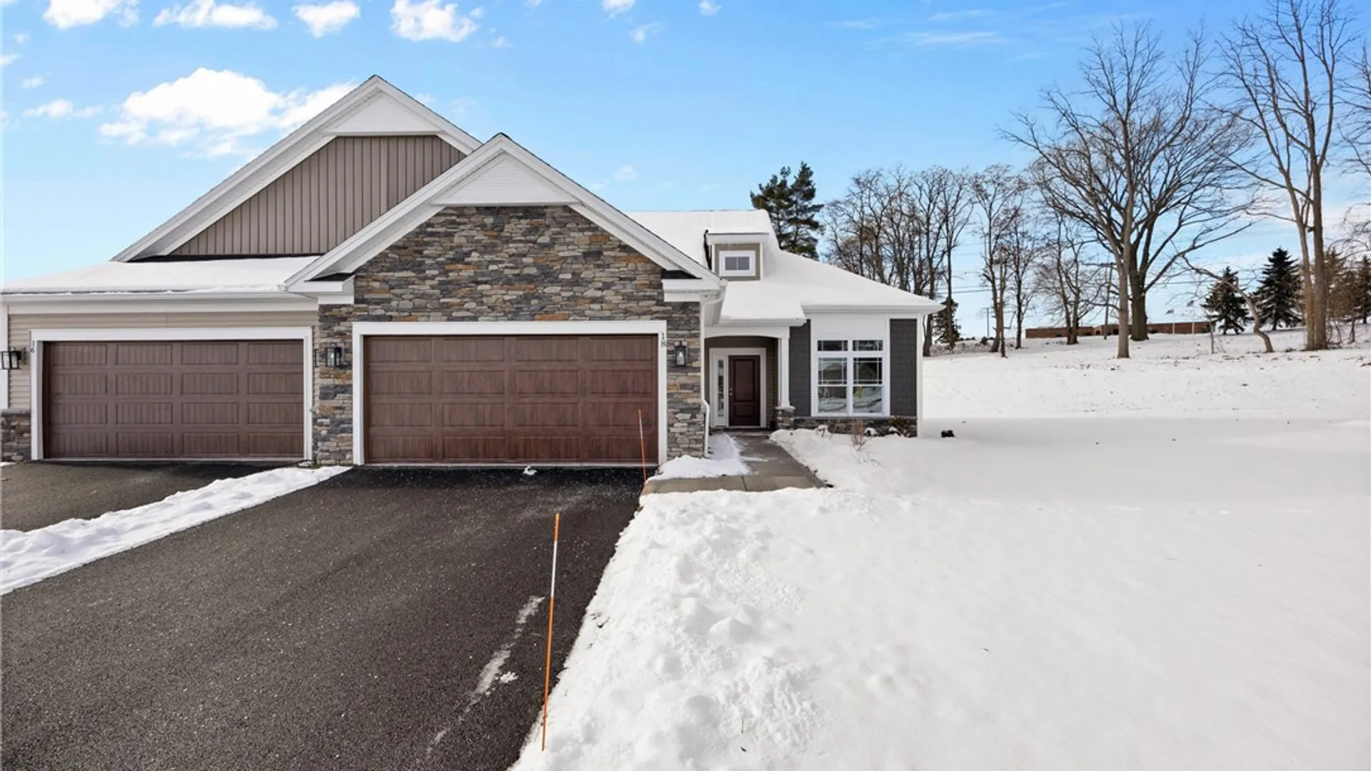 Property at 18 Eagle Hollow, Perinton, NY 14526 2